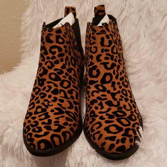 Qupid Cheetah Print Faux Suede Low Heel Booties - Picture 3 of 8